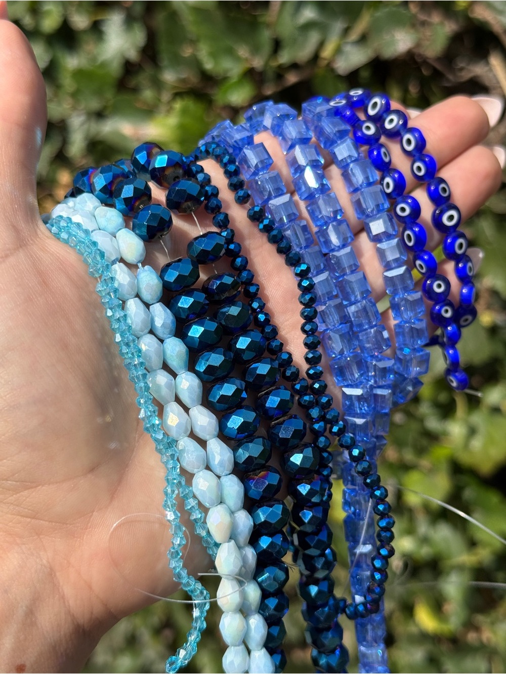 6 Piece Variety Lot of Blue Glass and Lamp work Beads